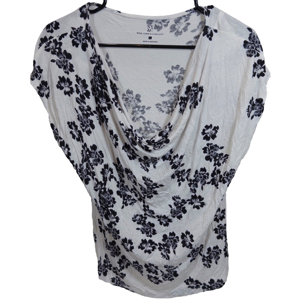 New York & Company Cowl Neck Large Womens Floral Print Cap Sleeve White Black